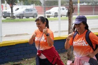 Celebran a los verificadores sanitarios con carrera atlética