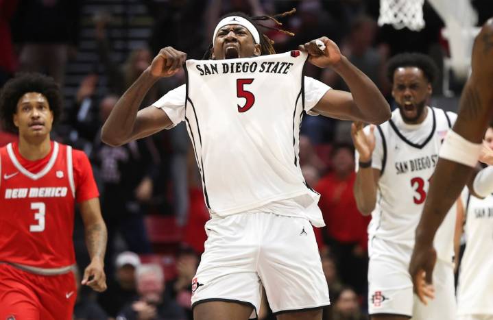 Now practicing, Aztecs have to-do list between now and the Nov. 4 opener