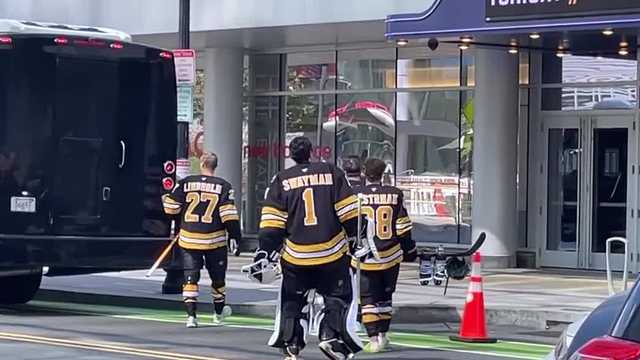 New head coach Sturm says team's ready to get to work as Bruins training camp begins