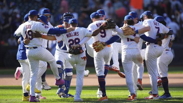 Dueño de los Mets pide disculpas a los aficionas tras eliminación: “El resultado es inaceptable”