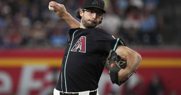 Gallen, Diamondbacks hold off Phillies 4-3; move 2 games back of last NL wild