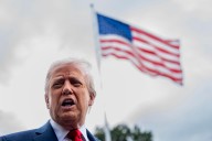 Trump califica a movimiento antifascista de EE.UU. como organización terrorista