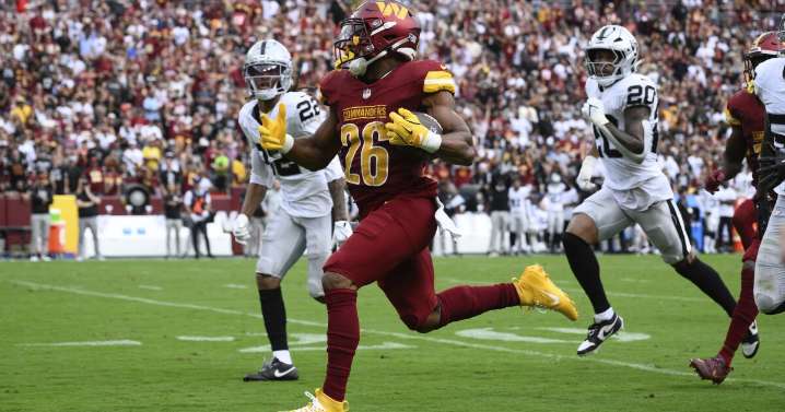 Marcus Mariota and a reconfigured Commanders offense run past the Raiders 41