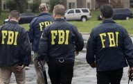 FBI diligencia 14 órdenes de arresto por narcotráfico en la zona sur