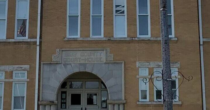 Defeated incumbent Centreville mayor files lawsuit challenging election outcome
