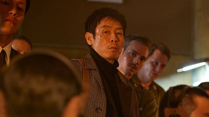 'Good News' Review: Byun Sung-hyun's Sharp Political Farce