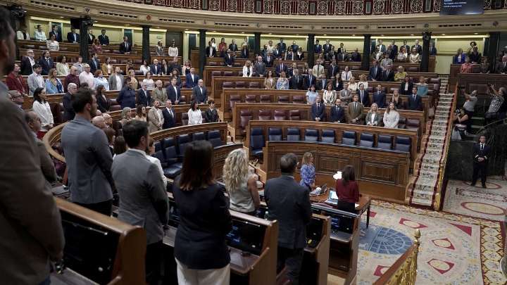 El Congreso guarda un minuto de silencio por el "genocidio" en Gaza pese a la protesta del PP y el plantón de Vox