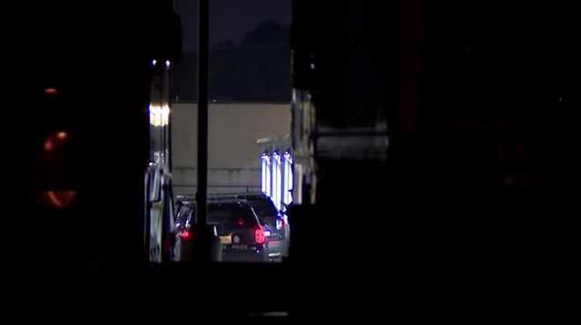Detective recalls 911 call for 6 kids locked in storage locker
