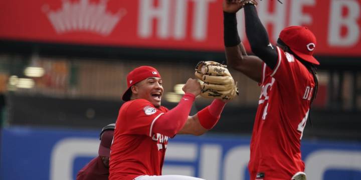 Noelvi Marte robs home run to secure Reds' win vs. Pirates