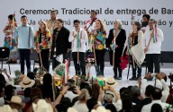Nueva Corte ‘del pueblo’ recibe bastón de mando con ceremonias indígenas