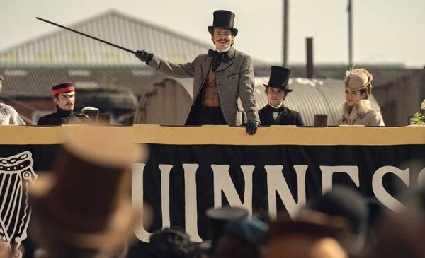 Netflix estrenó la nueva serie del creador de Peaky Blinders