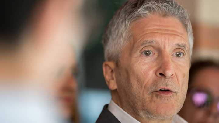 Peinado demanda a Marlaska por vulnerar su derecho al honor y le exige una indemnización de 50.000 euros