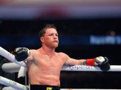 Crawford destronó al Canelo Álvarez