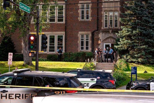 Escuelas católicas de Estados Unidos refuerzan medidas de seguridad, incluso con personal armado