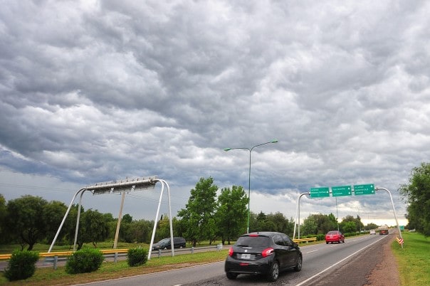 Emiten alertas por vientos fuertes y tormentas para el fin de semana en San Luis