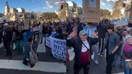 "Karina es alta coimera": el canto de los jubilados frente al Congreso en otro miércoles de manifestación