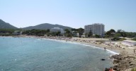 Hallan a un menor de 17 años que había desaparecido en la playa de Canyamel