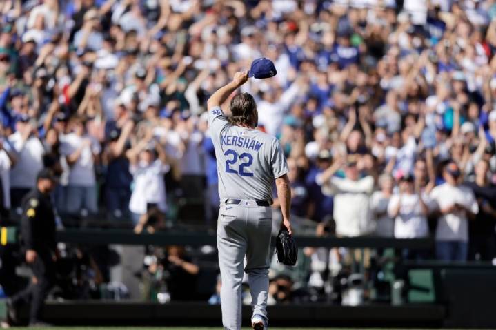 Clayton Kershaw goes out on a high note, holds Mariners scoreless into sixth inning as Dodgers win