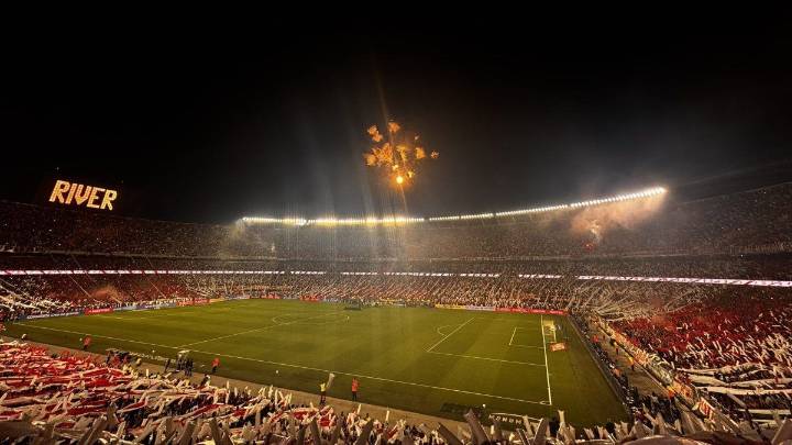 Monumental explotado: el tremendo recibimiento de River ante Palmeiras