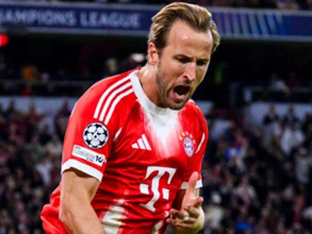 Kane doubles up as Bayern sink Chelsea in Champions League