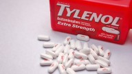 Tylenol Refutes Old Post as Pregnancy Safety Debate Resurfaces