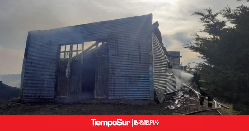 Río Gallegos Incendio en galpón rural en zona de Ruta Loyola