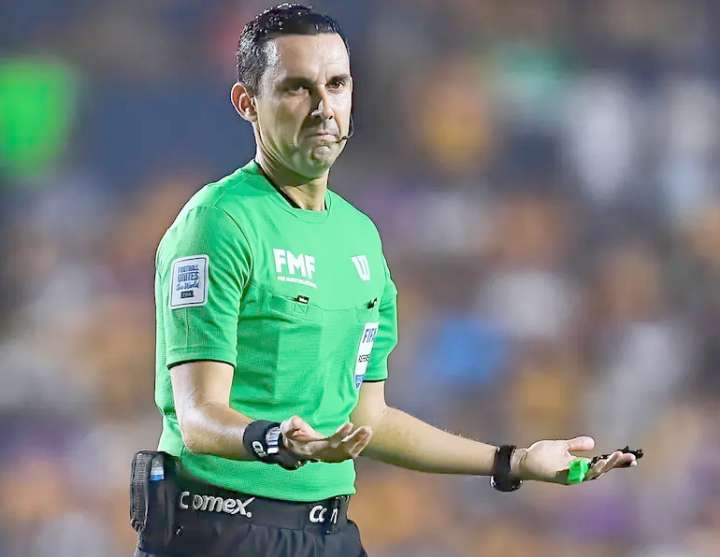 Las polémicas de César Ramos Palazuelos, árbitro del América vs Pumas
