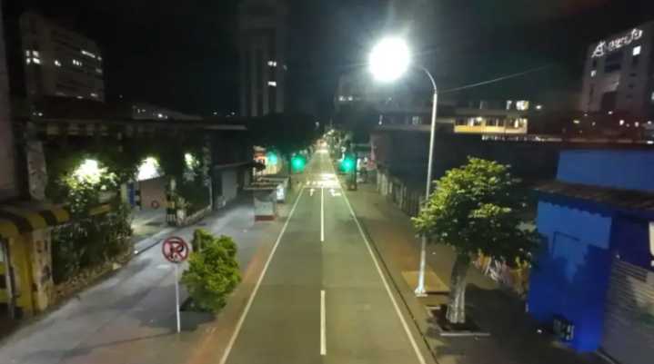 Fallas en alumbrado público desatan críticas en Pereira
