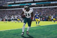 Winners, losers from Eagles’ unbelievable win vs. Rams