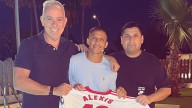 Con la "10" de Sevilla: Alexis Sánchez destacó a Felicevich tras 20 años como su representante