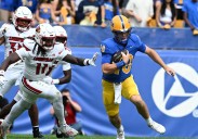 Pitt blows 17-point lead in loss to Louisville in ACC opener