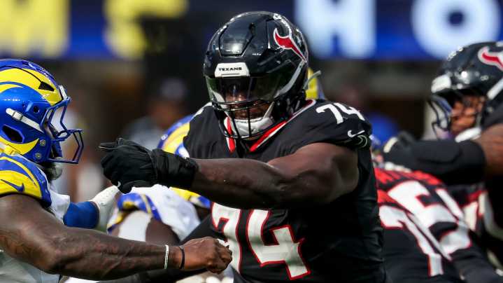 What move did Browns make to help with offensive tackle situation?