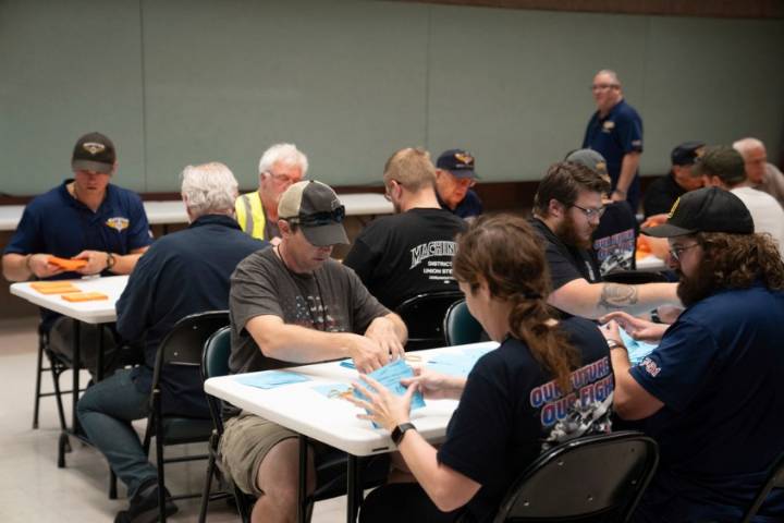 Democrats and Republicans agree: The clocks are ticking on union contracts