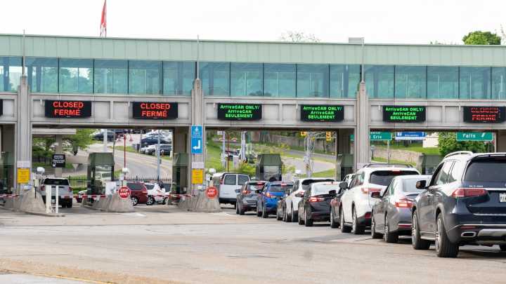Americans Issue An Alert To Canadians Over Niagara Border Inspection Tactics "Unseen In The Last 10 Years"