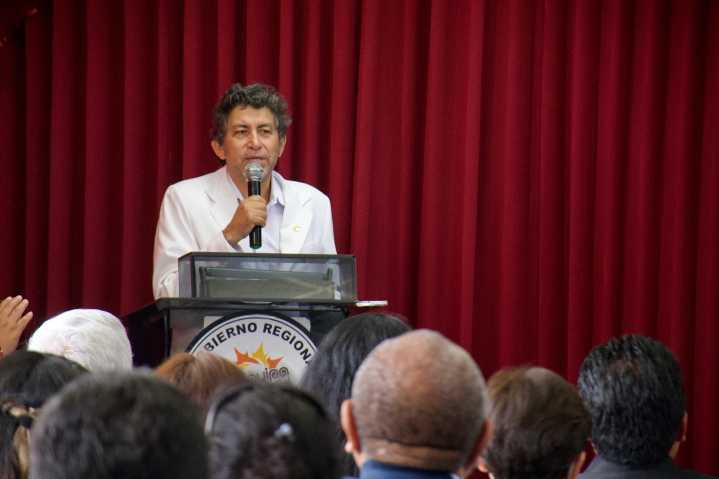 El jueves 02 gerente regional de Salud Walter Oporto será interpelado por Consejo Regional de Arequipa