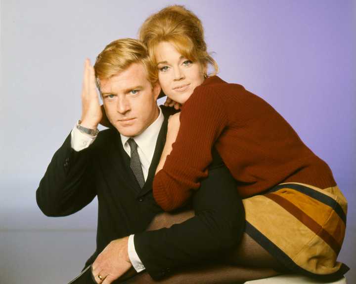 Jane Fonda ‘Can’t Stop Crying’ Over Friend Robert Redford’s Death