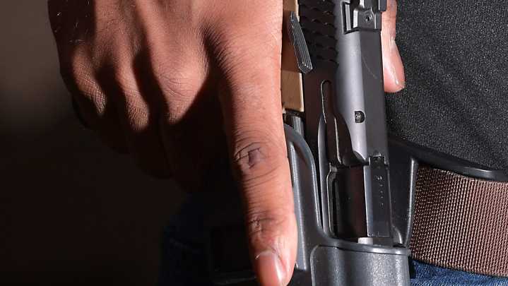 Florida open carry gun ban ruled unconstitutional. Can you carry?