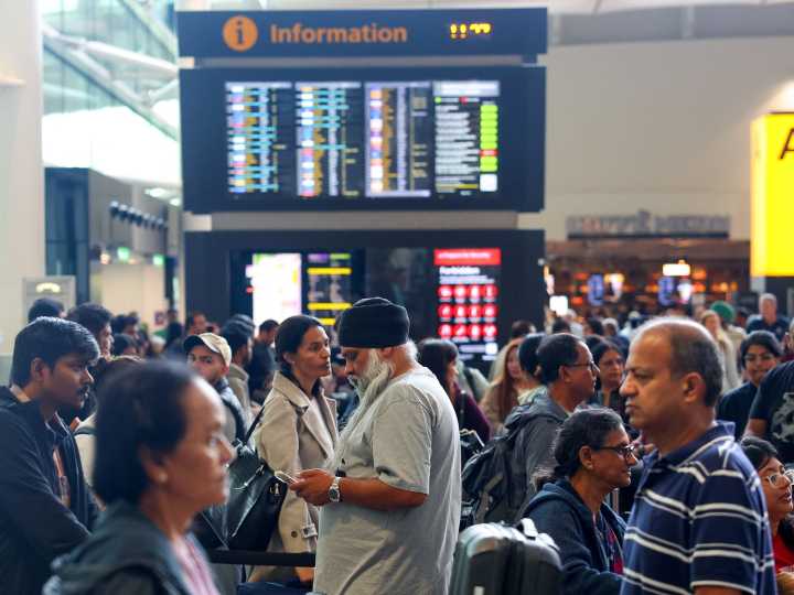 Alerta en Europa: varios de los principales aeropuertos sufrieron un ciberataque