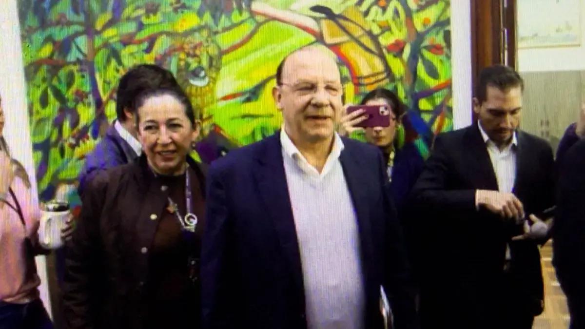 Reforma tributaria llegó oficialmente al Congreso pero no cambió el mal ambiente de la propuesta: las cuentas no le dan al gobierno de Gustavo Petro