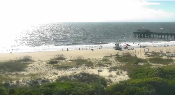 Red Flag Warning on Tybee: Rip Currents Make Labor Day Risky for Swimmers