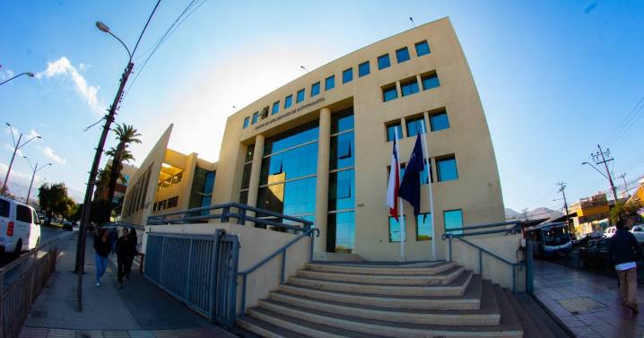 Corte de Antofagasta ordena trasladar a 13 adolescentes desde residencia que incumple con condiciones de habitabilidad