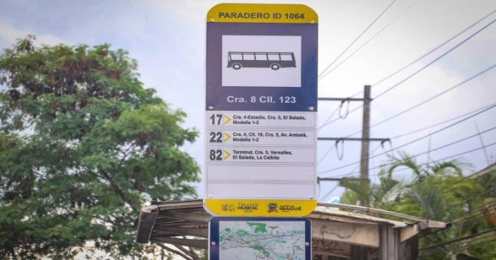Alcaldía socializó con ediles y presidentes de JAC el proyecto de instalación de paraderos