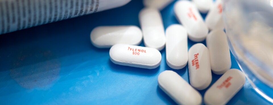 Trump Tylenol Warning Kicks Off Label Change Drugmaker May Fight