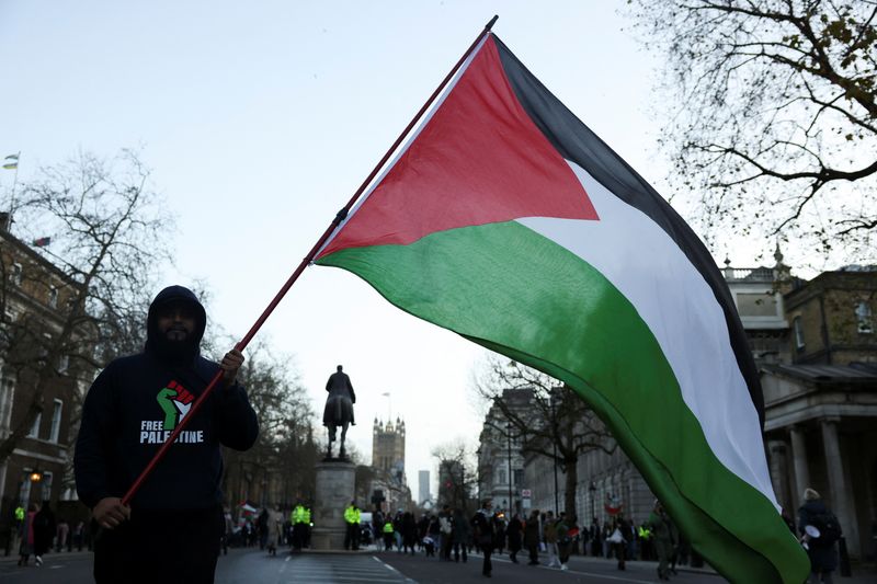 Britain will recognise Palestinian state this weekend, Times reports