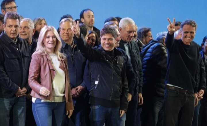 Axel Kicillof: “Es un triunfo de los bonaerenses para todo el país”