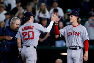 MLB roundup: Blue Jays rally in 9th, top Astros in 10th