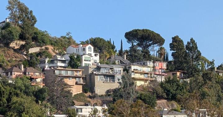 Home sales decline in LA, Orange County in  August