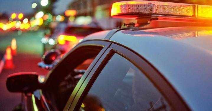 Colorado Springs police arrest 3 after fleeing in stolen car