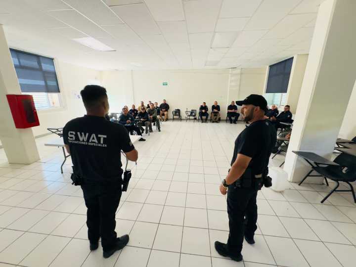 Se capacitan elementos de la SSPE en curso de medicina táctica y de combate