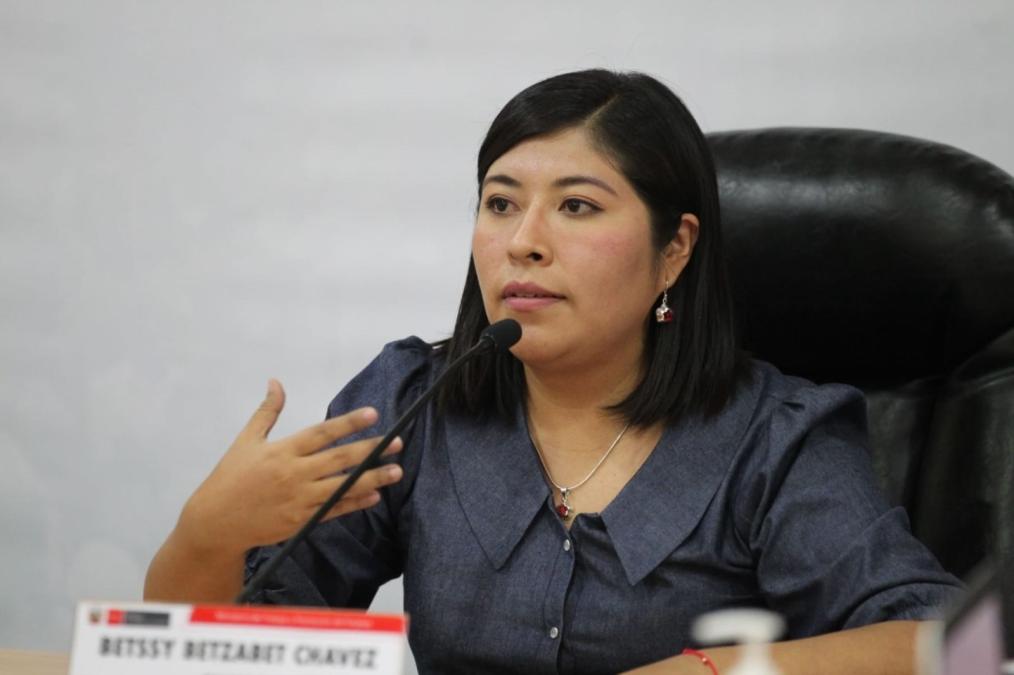 Betssy Chávez es trasladada a hospital María Auxiliadora